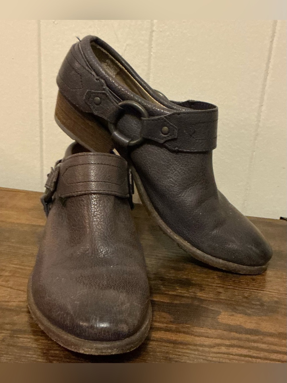 Frye Carson Harness Mules US Size7.5 Plum/Purple Leather Womens Shoes